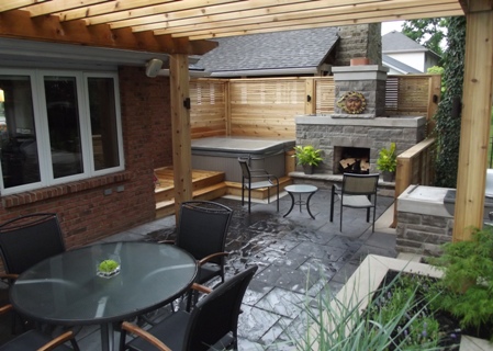 Fonthill ON (Outdoor Retreat)